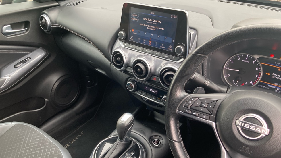 Nissan Juke 1.0 DiG-T 114 N-Connecta 5dr DCT Petrol Hatchback - Image 16