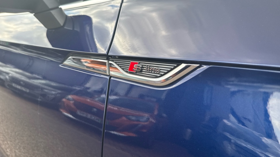 Audi A5 35 TDI S Line 5dr S Tronic Diesel Hatchback - Image 22