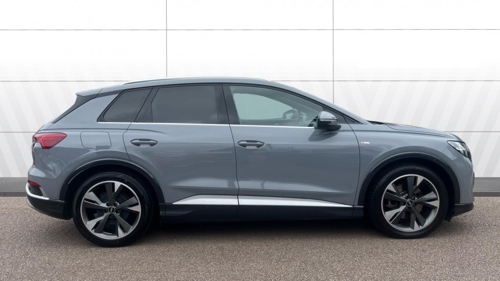 Audi Q4 e-tron 125kW 35 55.52kWh S Line 5dr Auto Electric Estate - Image 5