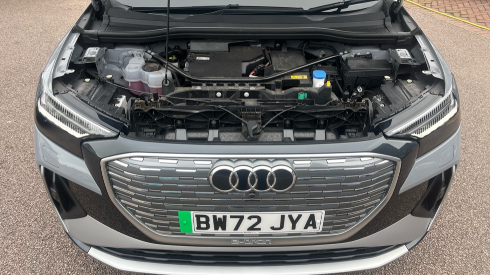 Audi Q4 e-tron 125kW 35 55.52kWh S Line 5dr Auto Electric Estate - Image 8