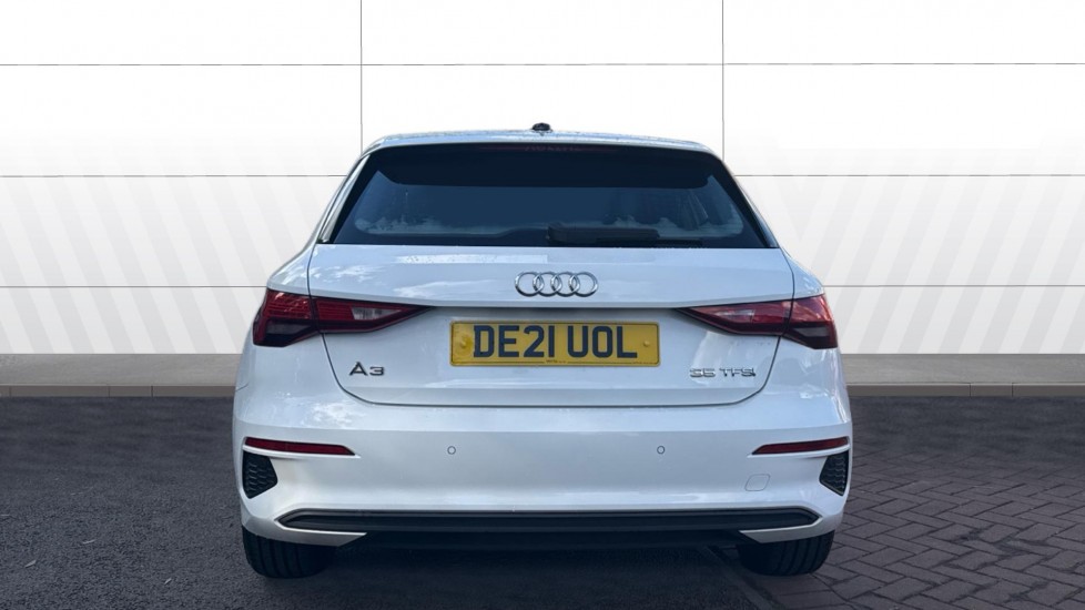 Audi A3 35 TFSI Technik 5dr Petrol Hatchback - Image 6
