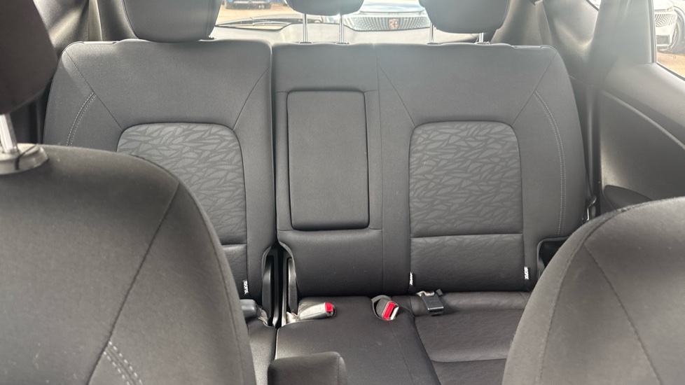 Hyundai ix20 1.4 Blue Drive SE 5dr Petrol Hatchback - Image 15