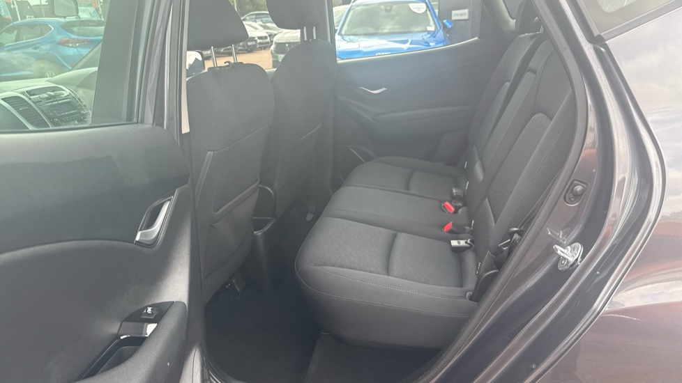 Hyundai ix20 1.4 Blue Drive SE 5dr Petrol Hatchback - Image 16