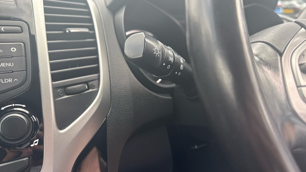 Hyundai ix20 1.4 Blue Drive SE 5dr Petrol Hatchback - Image 29