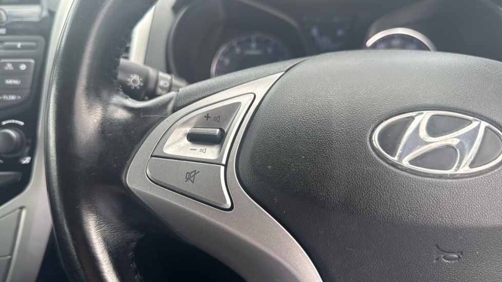 Hyundai ix20 1.4 Blue Drive SE 5dr Petrol Hatchback - Image 31