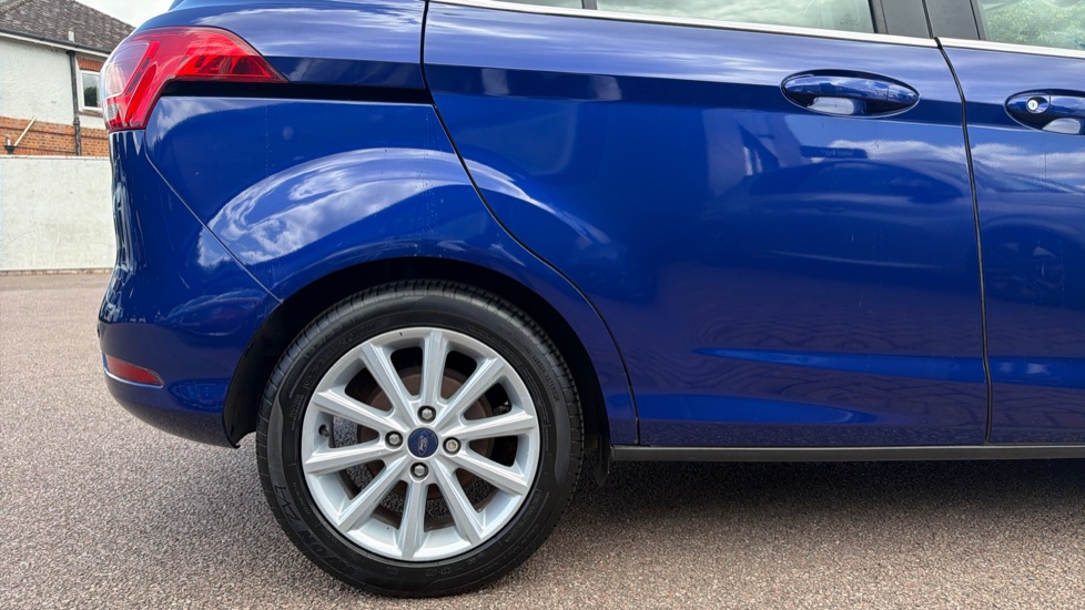 Ford B-MAX 1.6 Titanium 5dr Powershift Petrol Hatchback - Image 7