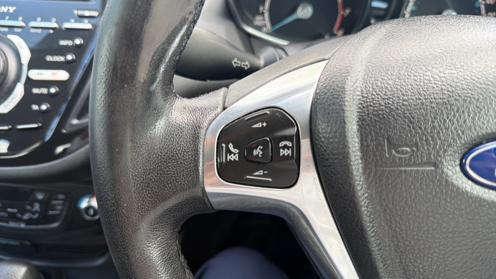 Ford B-MAX 1.6 Titanium 5dr Powershift Petrol Hatchback - Image 24