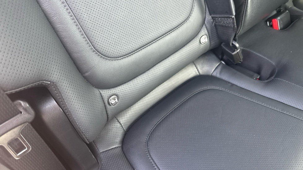 Hyundai TUCSON 1.6 TGDi Ultimate 5dr 2WD Petrol Estate - Image 35