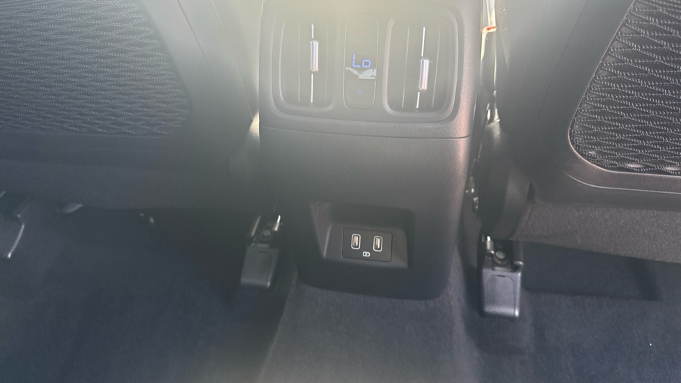 Hyundai TUCSON 1.6 TGDi Ultimate 5dr 2WD Petrol Estate - Image 36