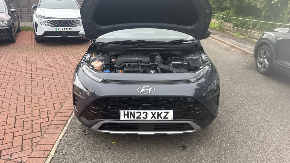Hyundai BAYON 1.0 TGDi 48V MHEV Premium 5dr DCT Petrol Hatchback - Image 8