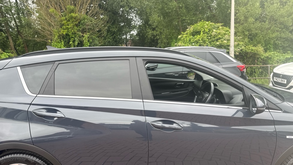Hyundai BAYON 1.0 TGDi 48V MHEV Premium 5dr DCT Petrol Hatchback - Image 22