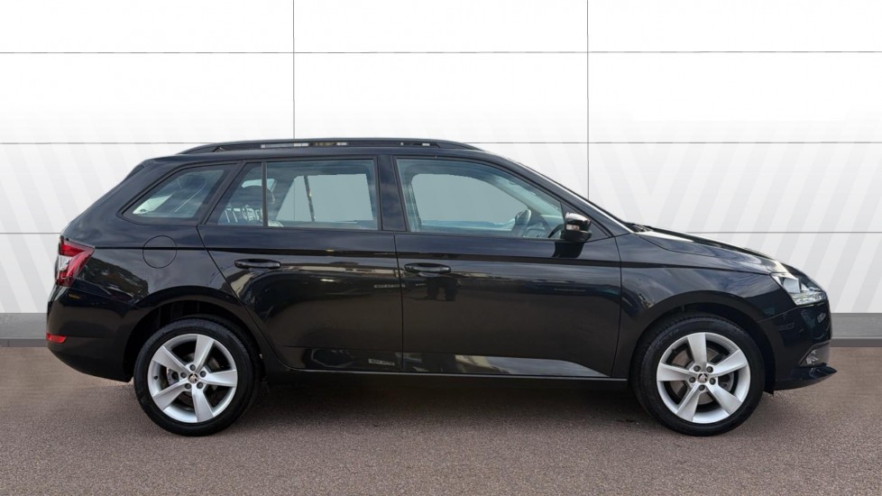 Skoda Fabia 1.0 TSI SE L 5dr DSG Petrol Estate - Image 5