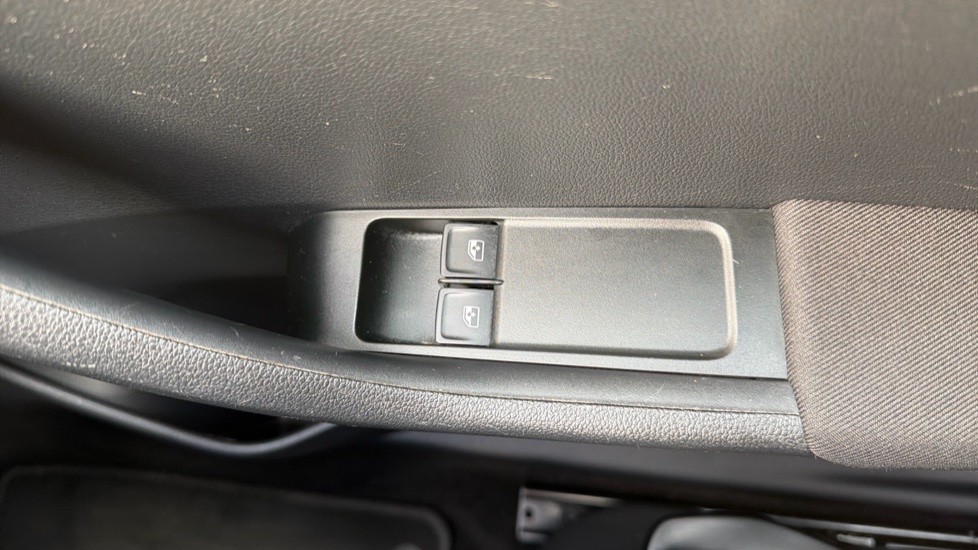 Skoda Fabia 1.0 TSI SE L 5dr DSG Petrol Estate - Image 21