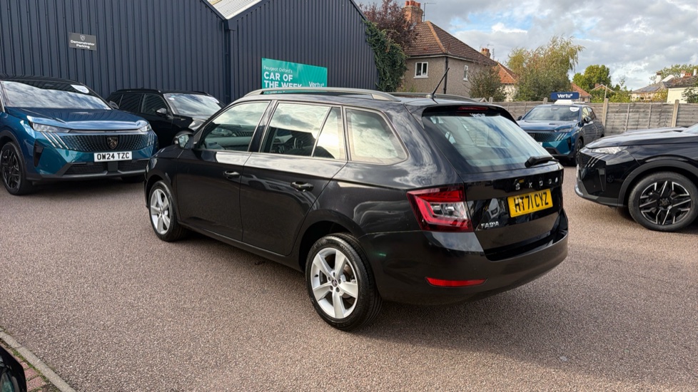 Skoda Fabia 1.0 TSI SE L 5dr DSG Petrol Estate - Image 37