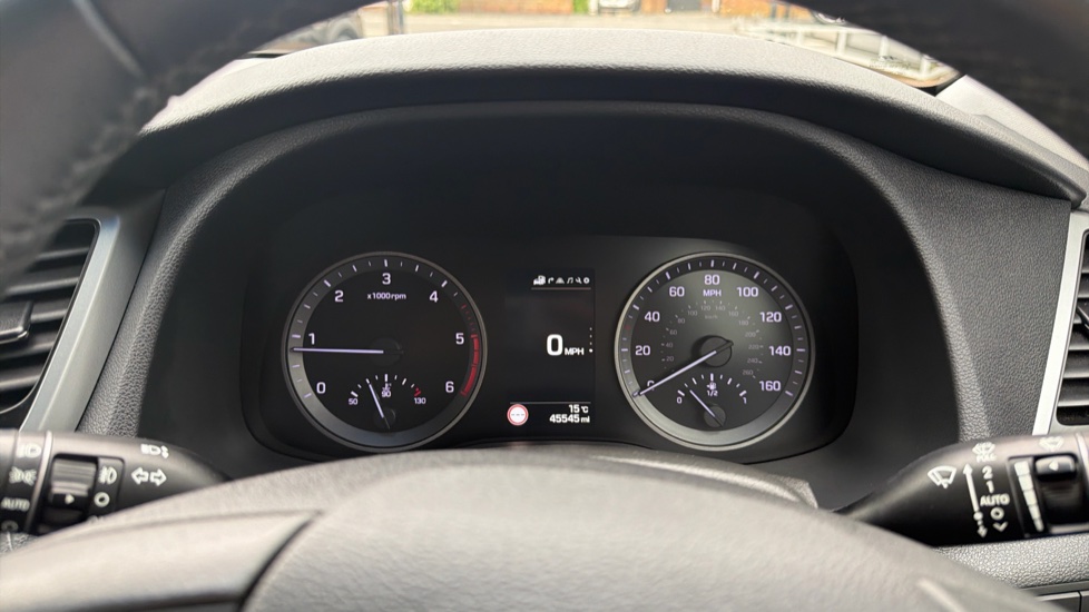 Hyundai TUCSON 1.7 CRDi Blue Drive Sport Edition 5dr 2WD Diesel Estate - Image 18