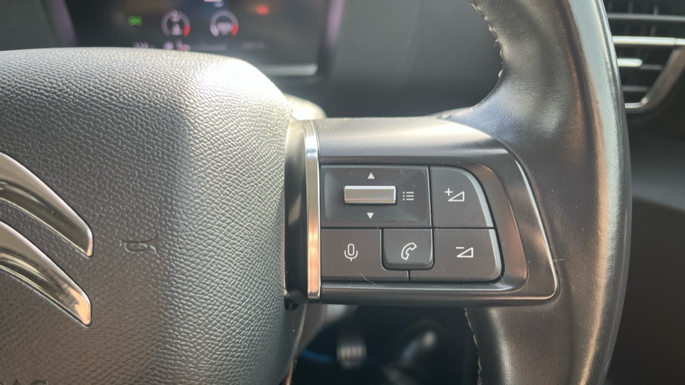 Citroen C4 1.2 PureTech [130] Shine 5dr Petrol Hatchback - Image 22