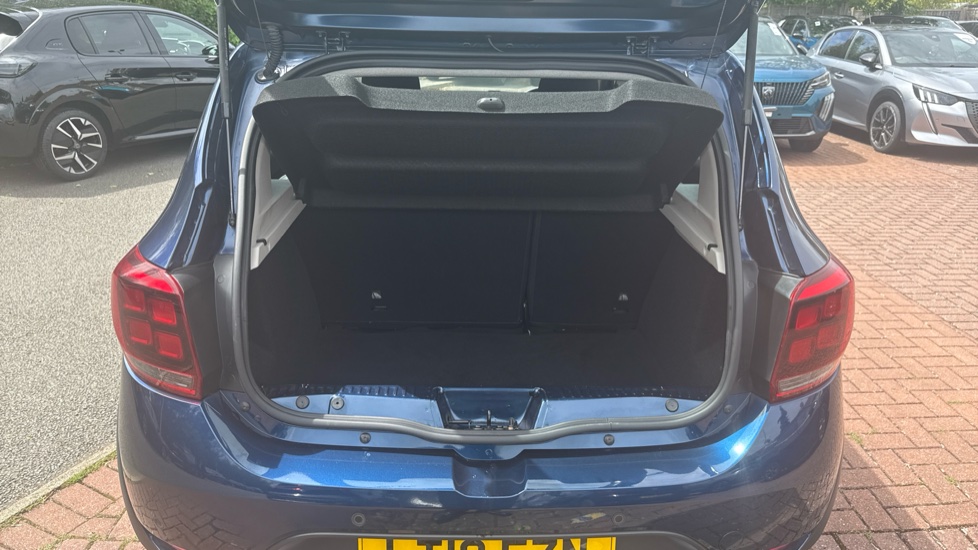 Dacia Sandero Stepway 0.9 TCe Comfort 5dr Petrol Hatchback - Image 4