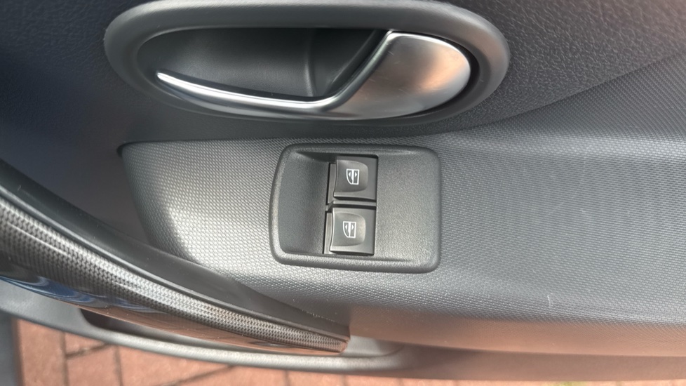 Dacia Sandero Stepway 0.9 TCe Comfort 5dr Petrol Hatchback - Image 23