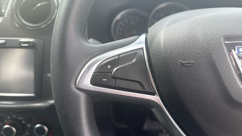 Dacia Sandero Stepway 0.9 TCe Comfort 5dr Petrol Hatchback - Image 29
