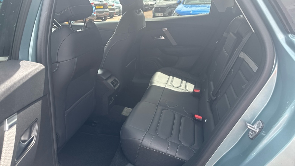 Citroen C4 1.2 PureTech [130] Shine Plus 5dr Auto Petrol Hatchback - Image 16
