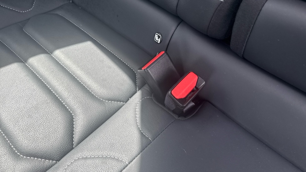 Citroen C4 1.2 PureTech [130] Shine Plus 5dr Auto Petrol Hatchback - Image 17