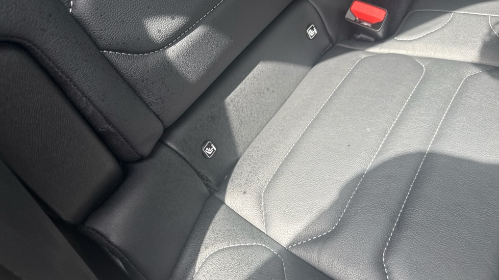 Citroen C4 1.2 PureTech [130] Shine Plus 5dr Auto Petrol Hatchback - Image 34