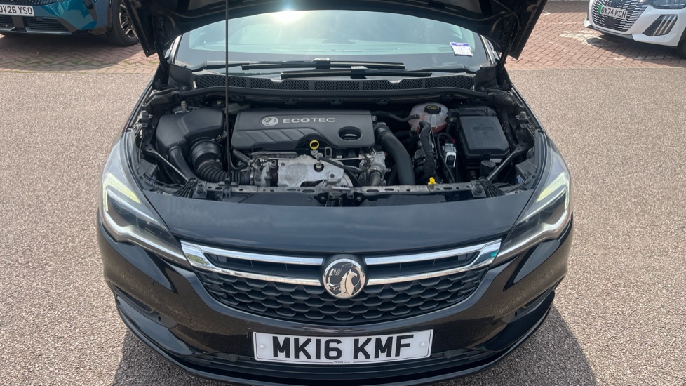 Vauxhall Astra 1.6 CDTi 16V 136 Elite 5dr Auto Diesel Hatchback - Image 8
