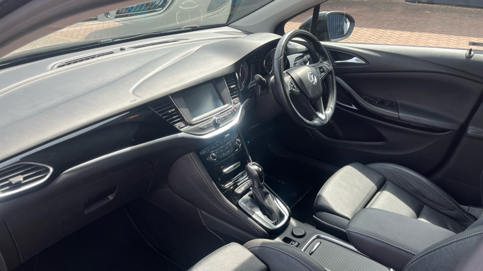 Vauxhall Astra 1.6 CDTi 16V 136 Elite 5dr Auto Diesel Hatchback - Image 9