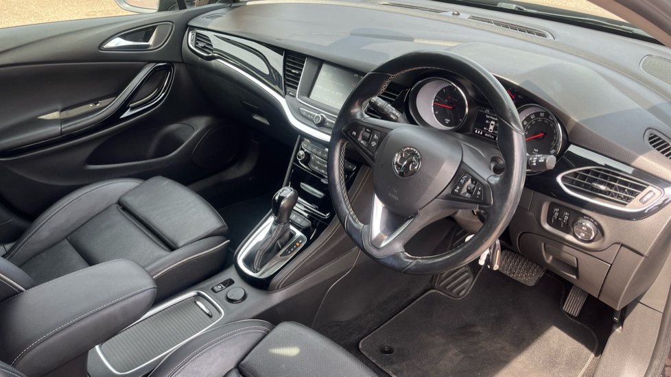 Vauxhall Astra 1.6 CDTi 16V 136 Elite 5dr Auto Diesel Hatchback - Image 11