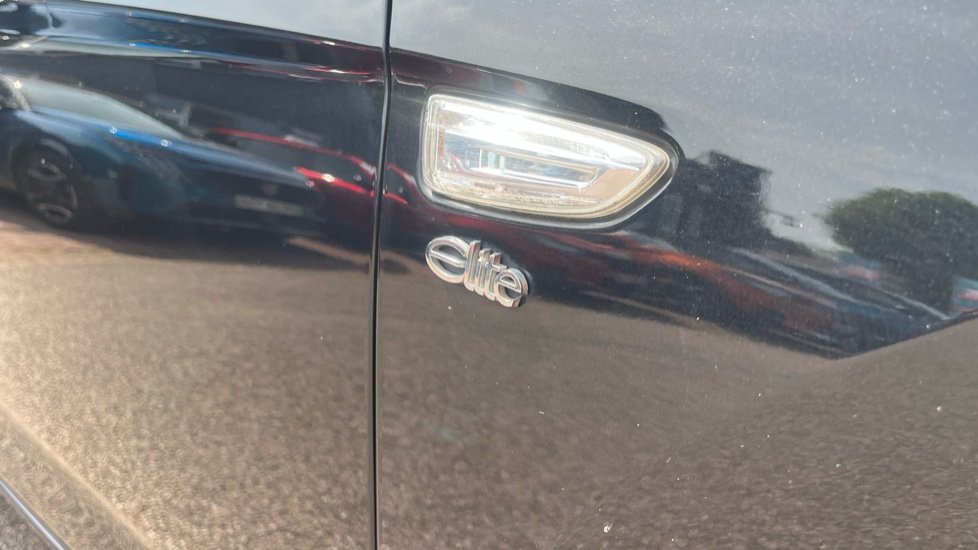 Vauxhall Astra 1.6 CDTi 16V 136 Elite 5dr Auto Diesel Hatchback - Image 22