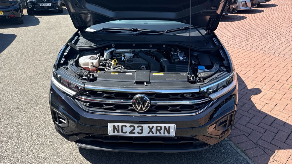 Volkswagen T-Roc 1.5 TSI R-Line 5dr DSG Petrol Hatchback - Image 8