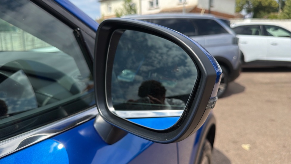 Nissan Qashqai 1.3 DiG-T MH 158 N-Connecta 5dr Xtronic Petrol Hatchback - Image 39