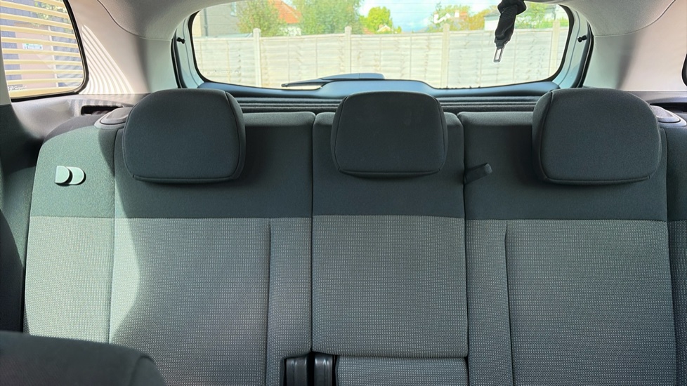 Citroen C3 Aircross 1.2 PureTech Flair 5dr Petrol Hatchback - Image 15