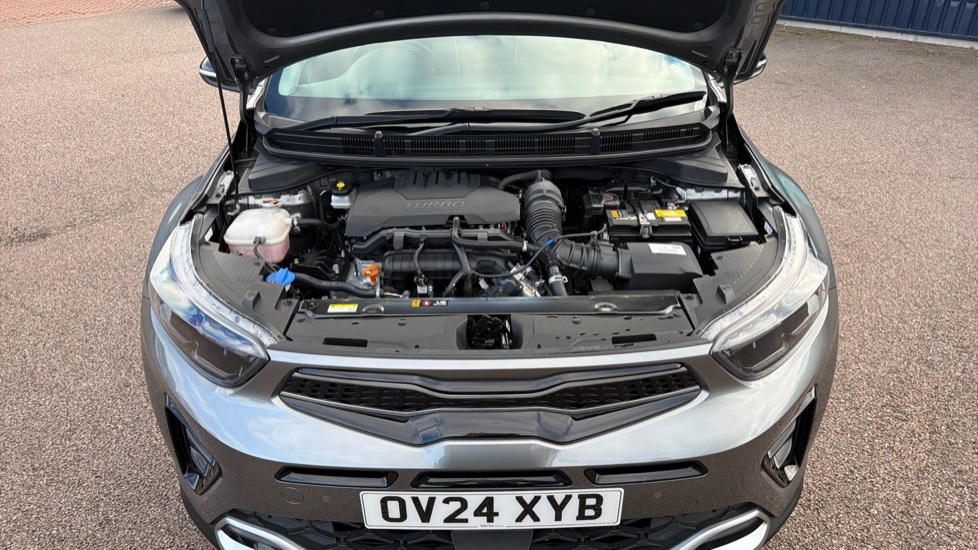 Kia Stonic 1.0T GDi 48V GT-Line S 5dr Petrol Estate - Image 8