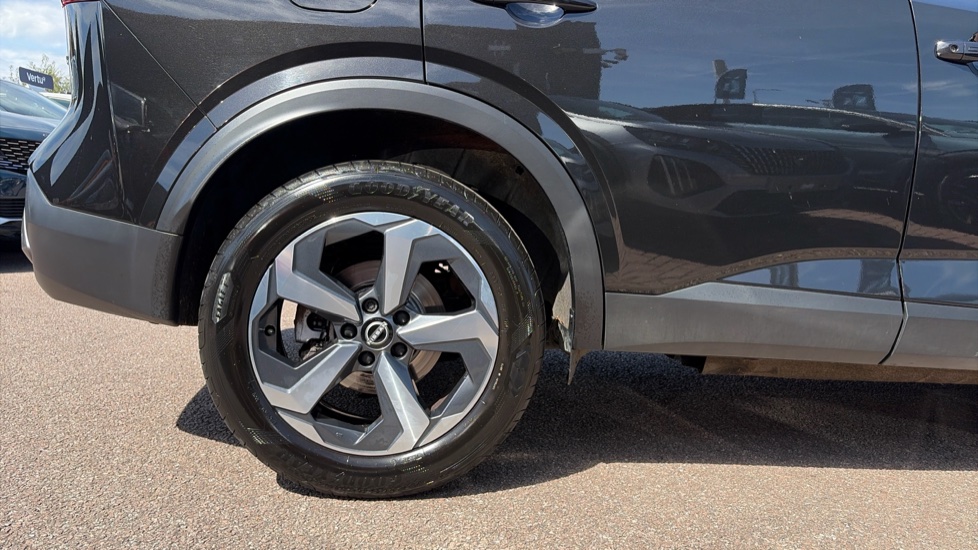 Nissan Qashqai 1.5 E-Power N-Connecta 5dr Auto Hybrid Hatchback - Image 7