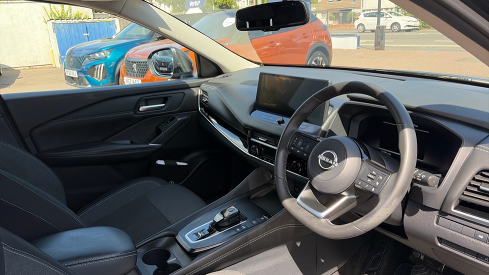 Nissan Qashqai 1.5 E-Power N-Connecta 5dr Auto Hybrid Hatchback - Image 11