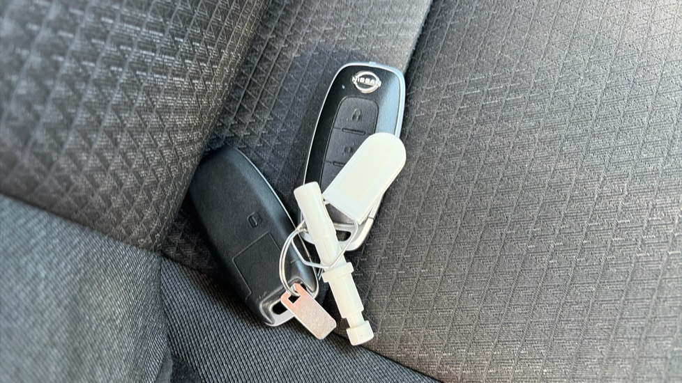 Nissan Qashqai 1.5 E-Power N-Connecta 5dr Auto Hybrid Hatchback - Image 20