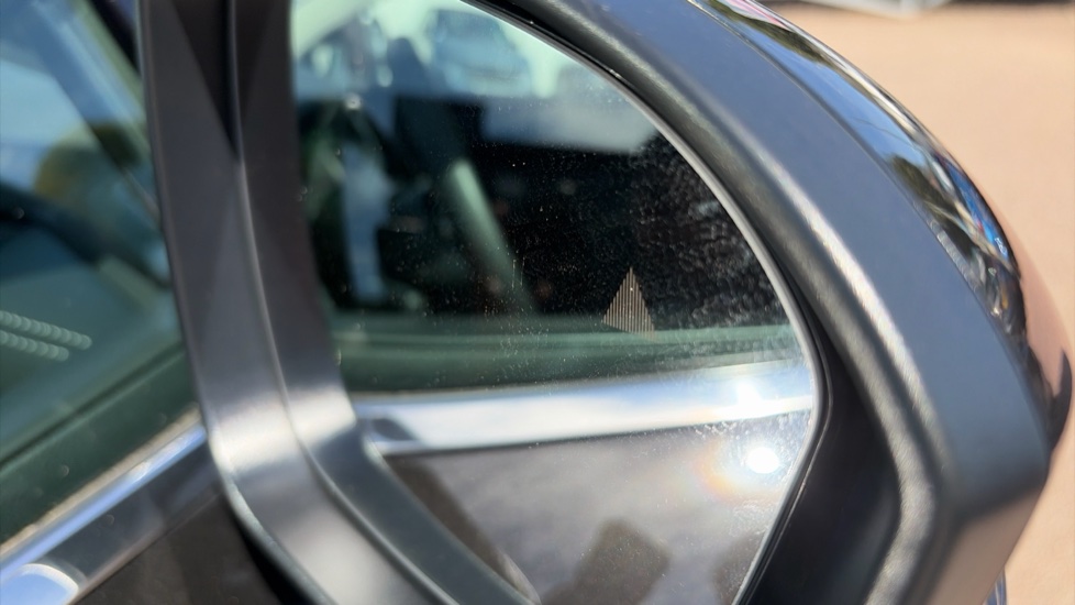 Nissan Qashqai 1.5 E-Power N-Connecta 5dr Auto Hybrid Hatchback - Image 22