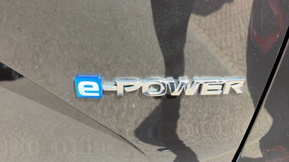 Nissan Qashqai 1.5 E-Power N-Connecta 5dr Auto Hybrid Hatchback - Image 26