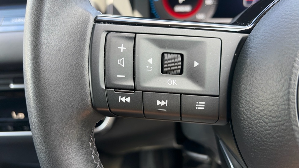 Nissan Qashqai 1.5 E-Power N-Connecta 5dr Auto Hybrid Hatchback - Image 31
