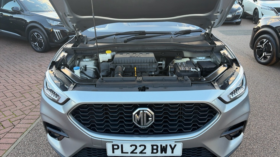 MG ZS 1.5 VTi-TECH Exclusive 5dr Petrol Hatchback - Image 8