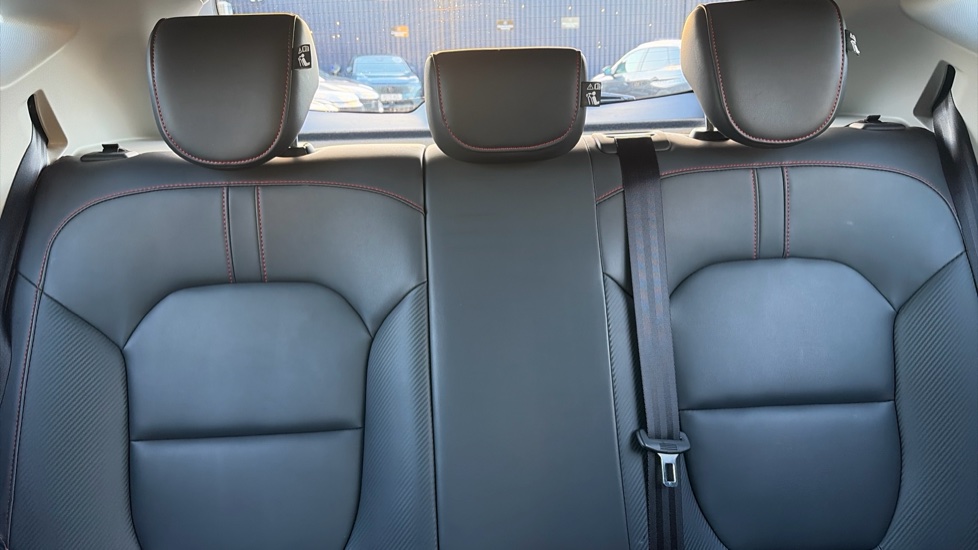 MG ZS 1.5 VTi-TECH Exclusive 5dr Petrol Hatchback - Image 15