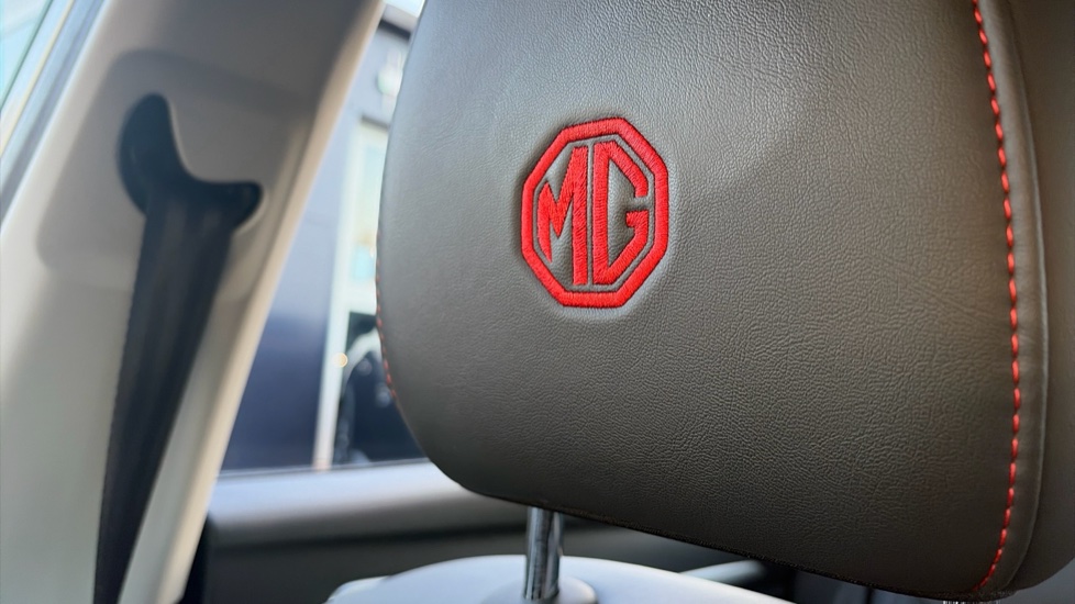 MG ZS 1.5 VTi-TECH Exclusive 5dr Petrol Hatchback - Image 26