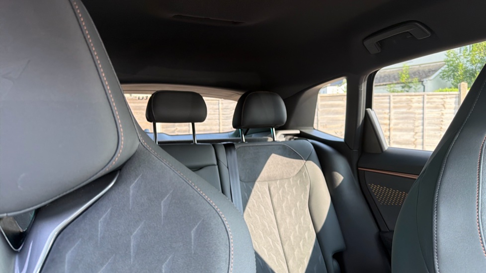 CUPRA Terramar 1.5 eTSI 150 V2 5dr DSG Petrol Hatchback - Image 15