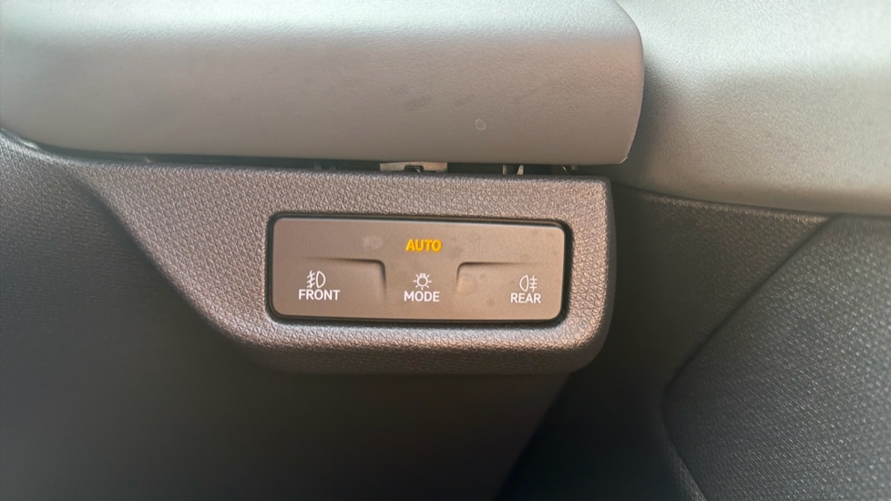 CUPRA Terramar 1.5 eTSI 150 V2 5dr DSG Petrol Hatchback - Image 22
