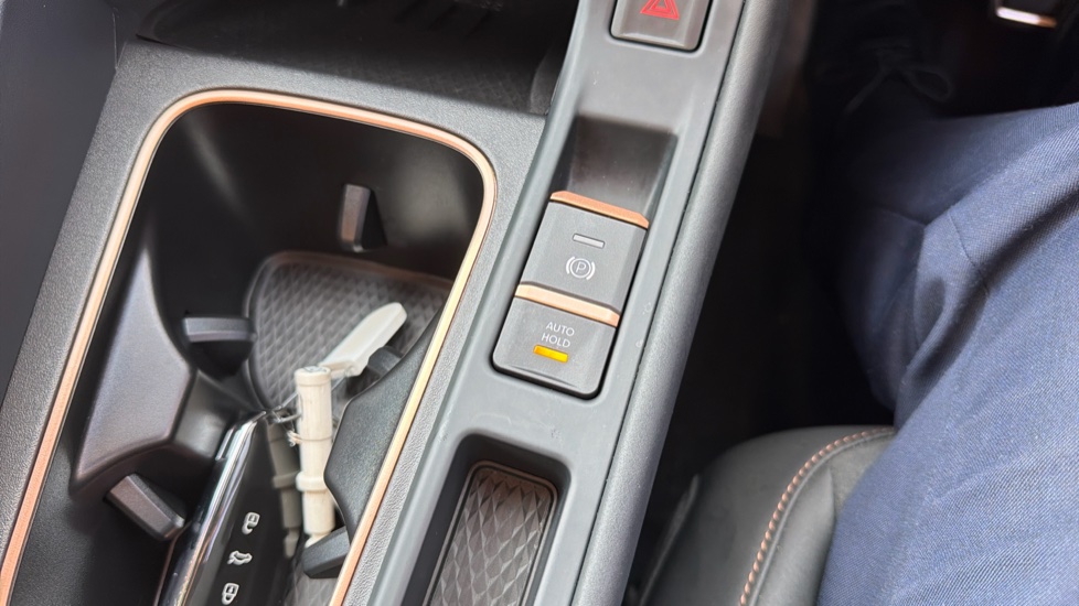 CUPRA Terramar 1.5 eTSI 150 V2 5dr DSG Petrol Hatchback - Image 28