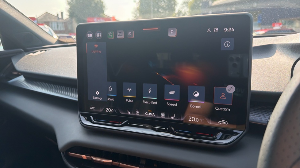 CUPRA Terramar 1.5 eTSI 150 V2 5dr DSG Petrol Hatchback - Image 34