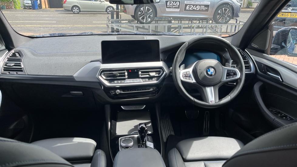 BMW X3 xDrive20i MHT M Sport 5dr Step Auto Petrol Estate - Image 10