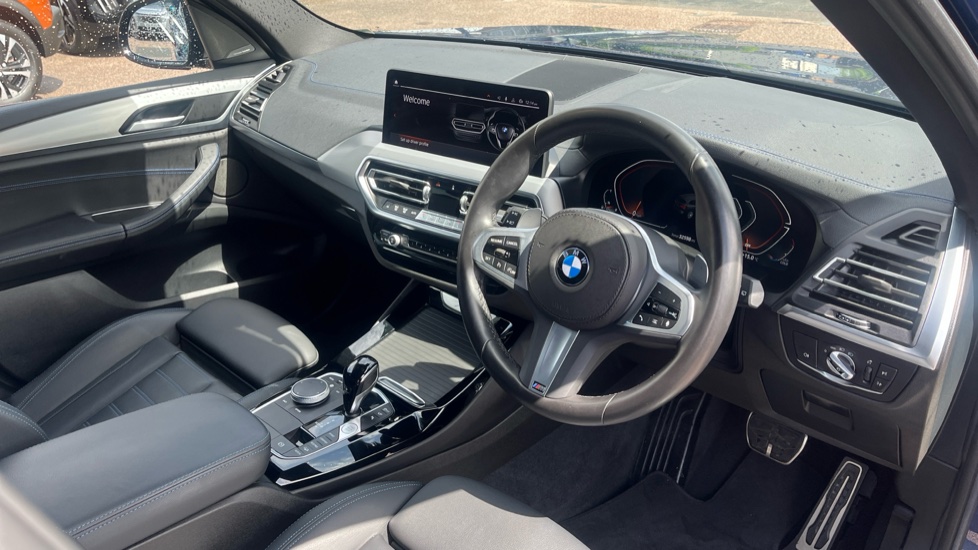 BMW X3 xDrive20i MHT M Sport 5dr Step Auto Petrol Estate - Image 11