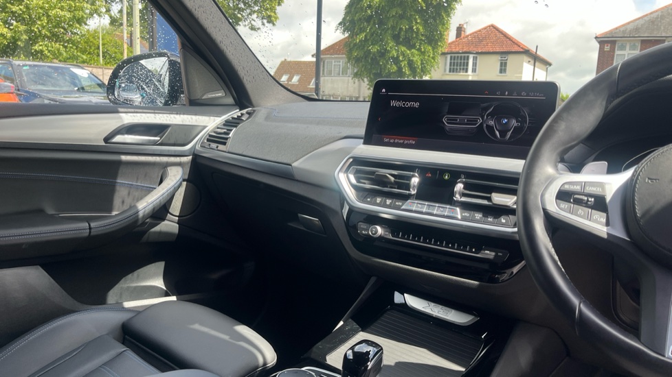 BMW X3 xDrive20i MHT M Sport 5dr Step Auto Petrol Estate - Image 14